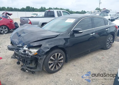 2016 Nissan Altima 2.5 Sv z USA, uszkodzony, nr VIN 1N4AL3AP7GC110129